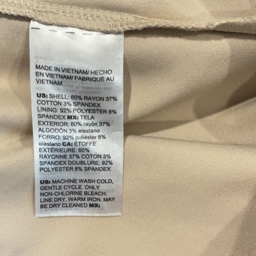 Euc Chicos Skort - image 6